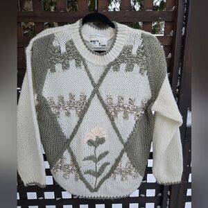 Vintage Hand Knit Sweater